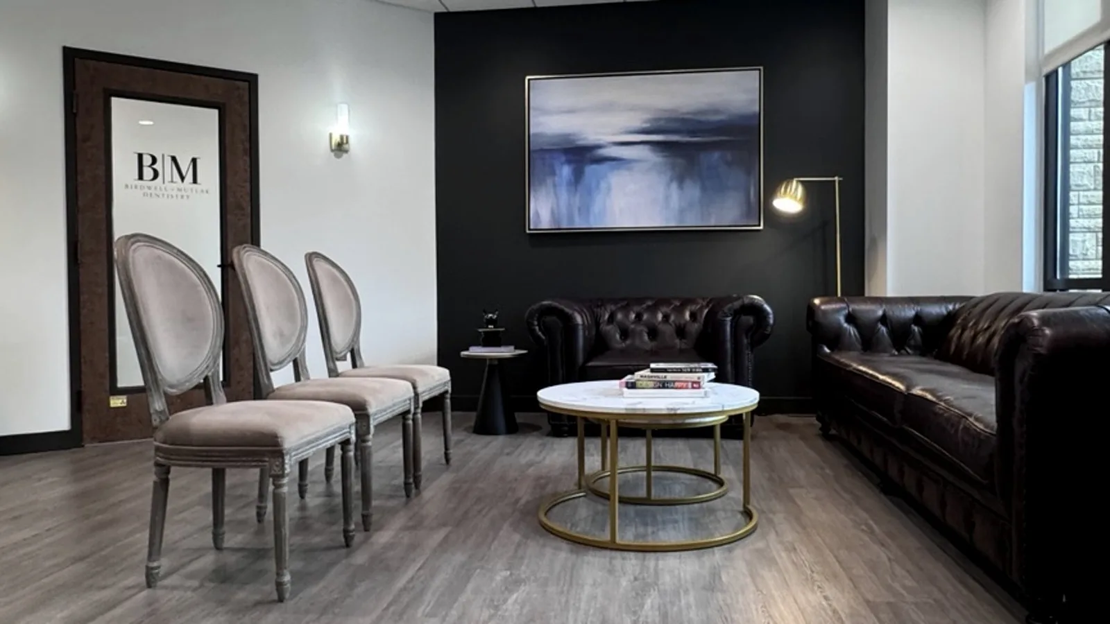 Birdwell & Mutlak Dentistry waiting room lounge